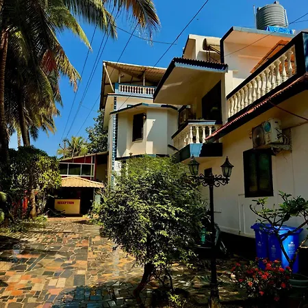 Goaround- 1Bhk Home Honeydew 5 By Goaround Homes